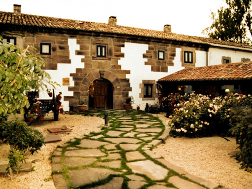 La Casa De Las Brujas Hotel Barrio  Buitenkant foto